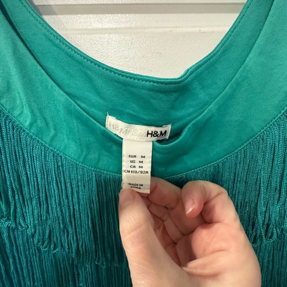 H&M Green Fringe Dress re o - Picture 2 of 7